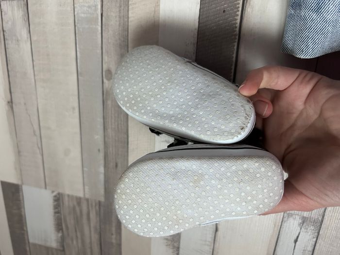 Chaussure bébé taille 6-9 mois - photo numéro 6