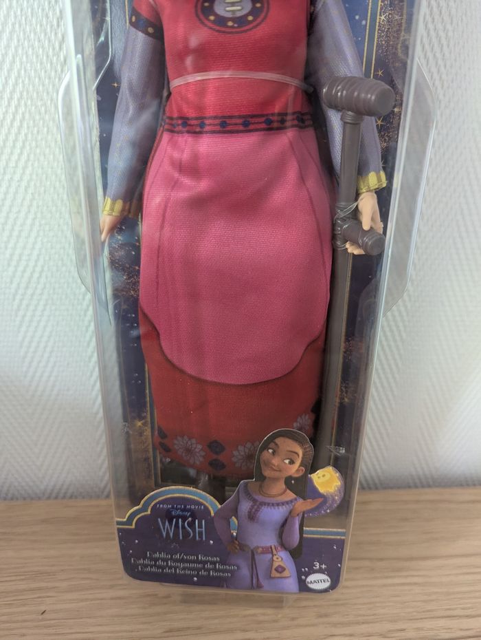 Poupée Disney dahlia wish - photo numéro 3