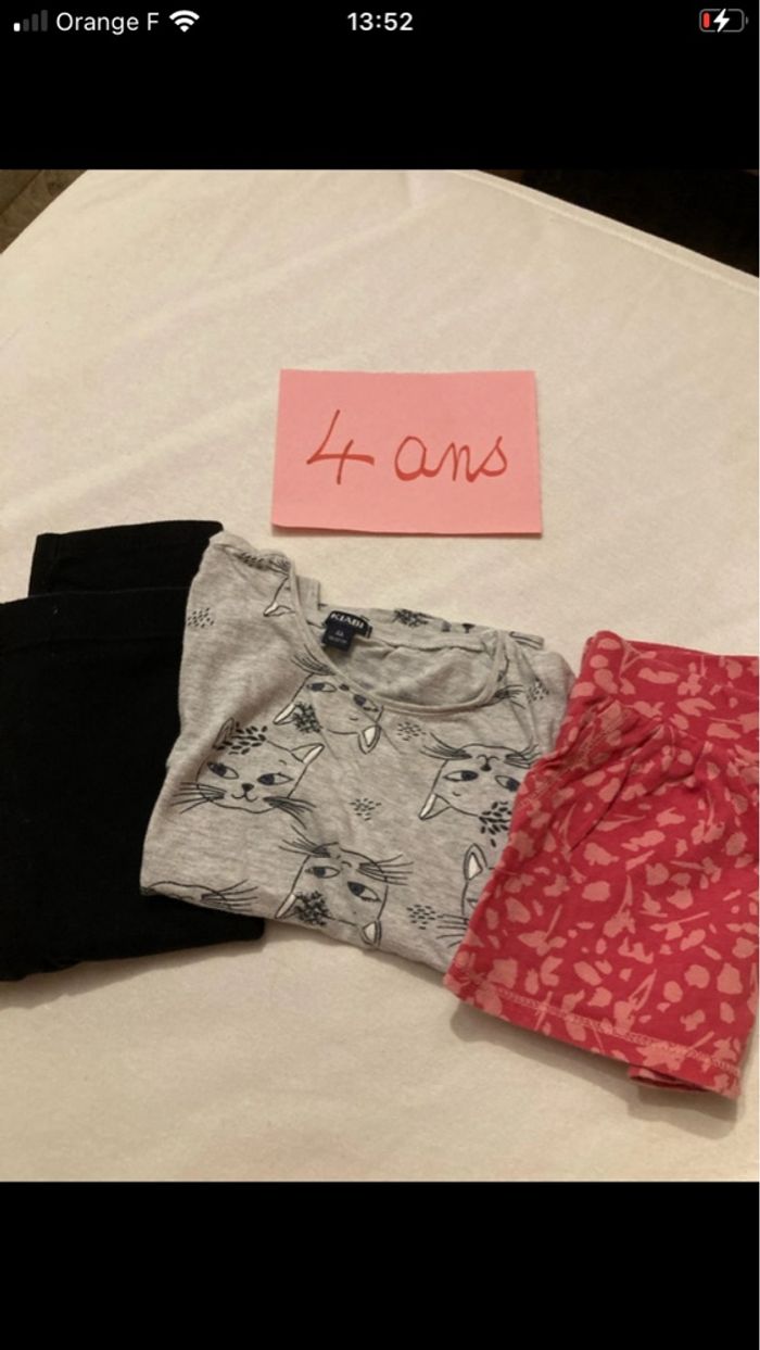 Lot 4 ans fille