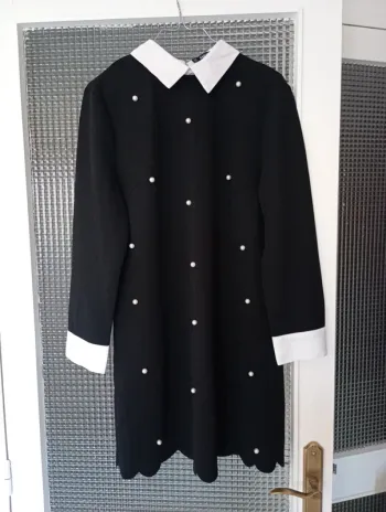 Robe avec col/ taille M