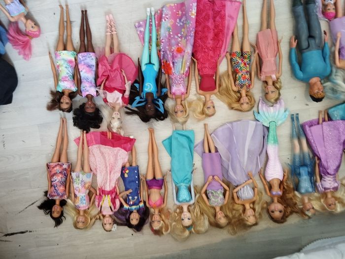 Lot de Barbie - photo numéro 4