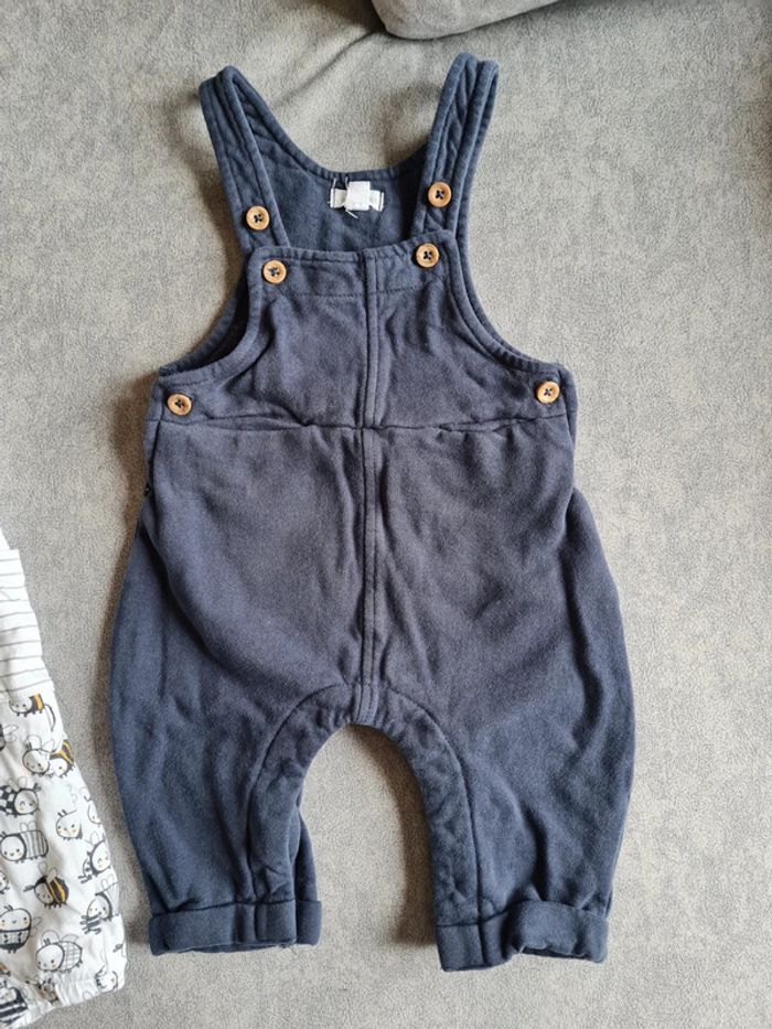 Lot de 2 salopettes taille 9mois - photo numéro 5