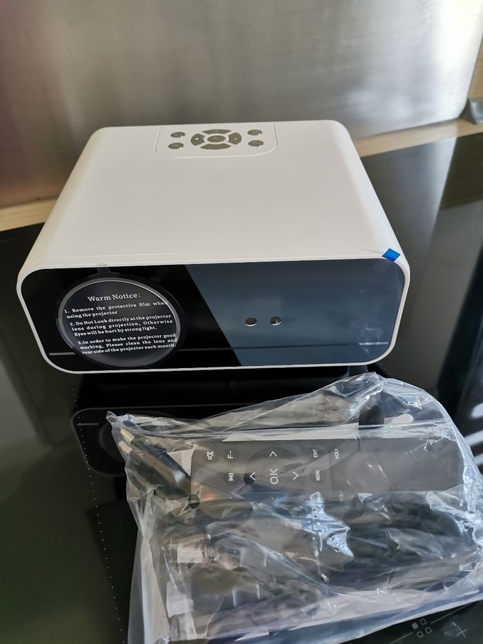 VIDÉO-PROJECTEUR 4K ZOOMCAT - photo numéro 4