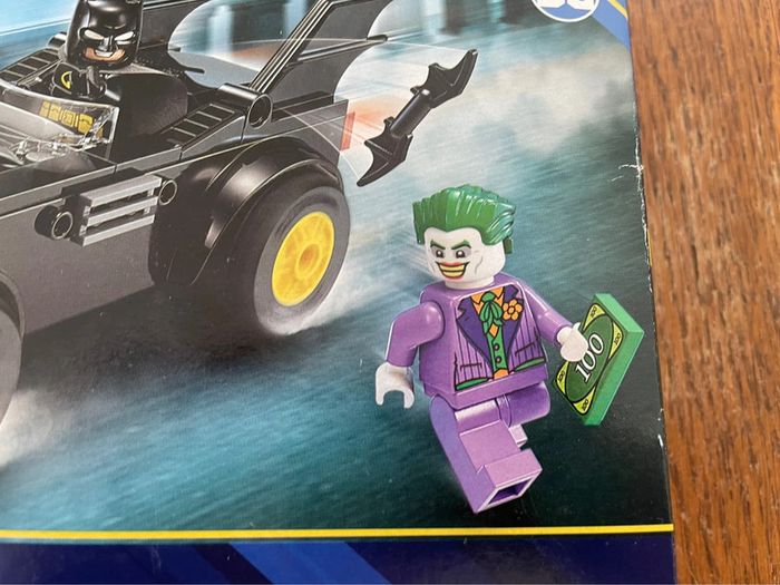 Lego Batmobile 76264 Neuf - photo numéro 8