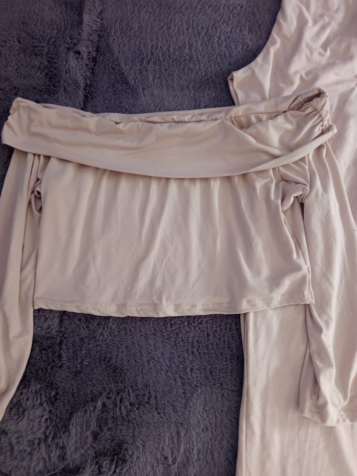 Ensemble haut et pantalon