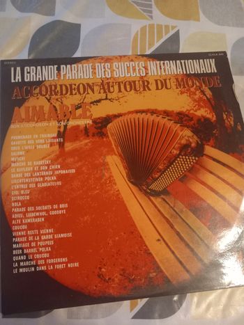 2 33T de Aimable accordéon autour du monde