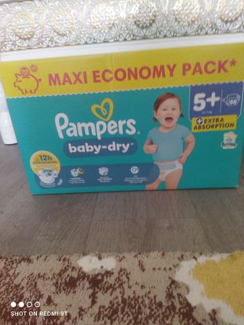 Couches bébé pampers 