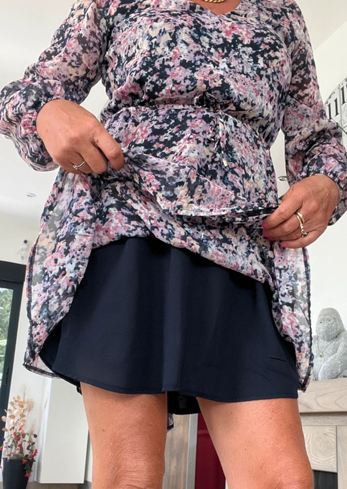 Étam taille 38 jolie robe été motif fleurs - photo numéro 3