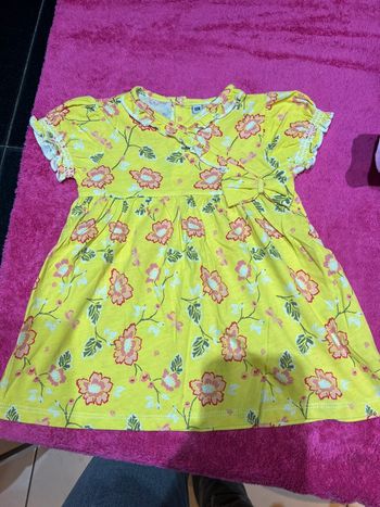 Robe manches courtes