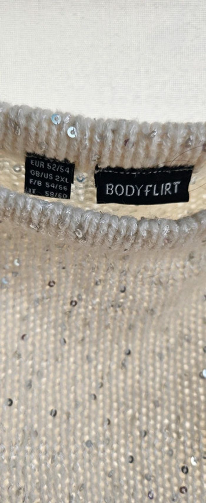 Beau petit pull fin étincelant - photo numéro 5