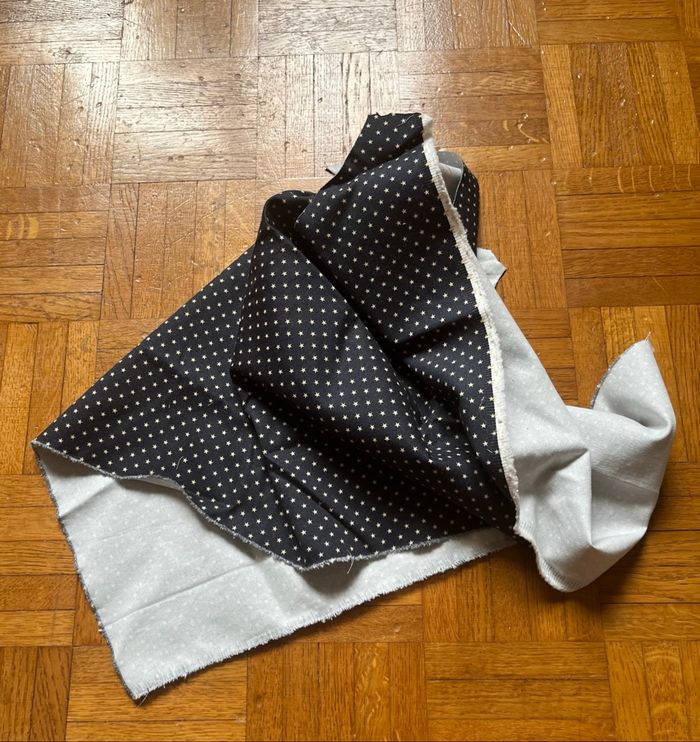 Chute de tissu imprimé étoiles - photo numéro 3