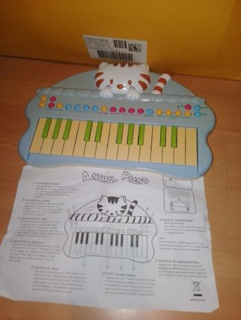 Piano musical chat
Animal