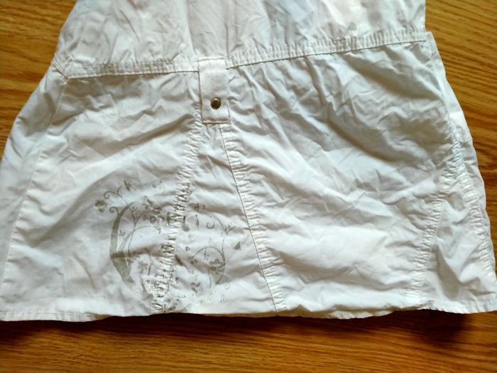 Robe salopette blanche. Kitiwatt.
Taille 3 ans - photo numéro 3