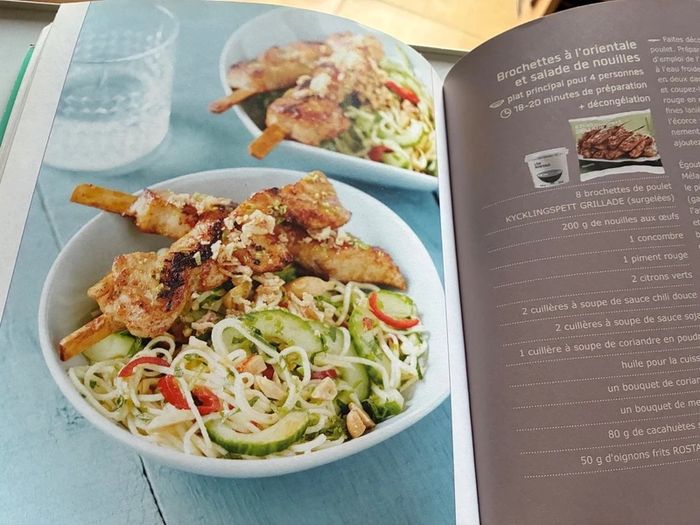 Ikea - Livres de recette + Bonnet du père-Noël 100% coton - photo numéro 3