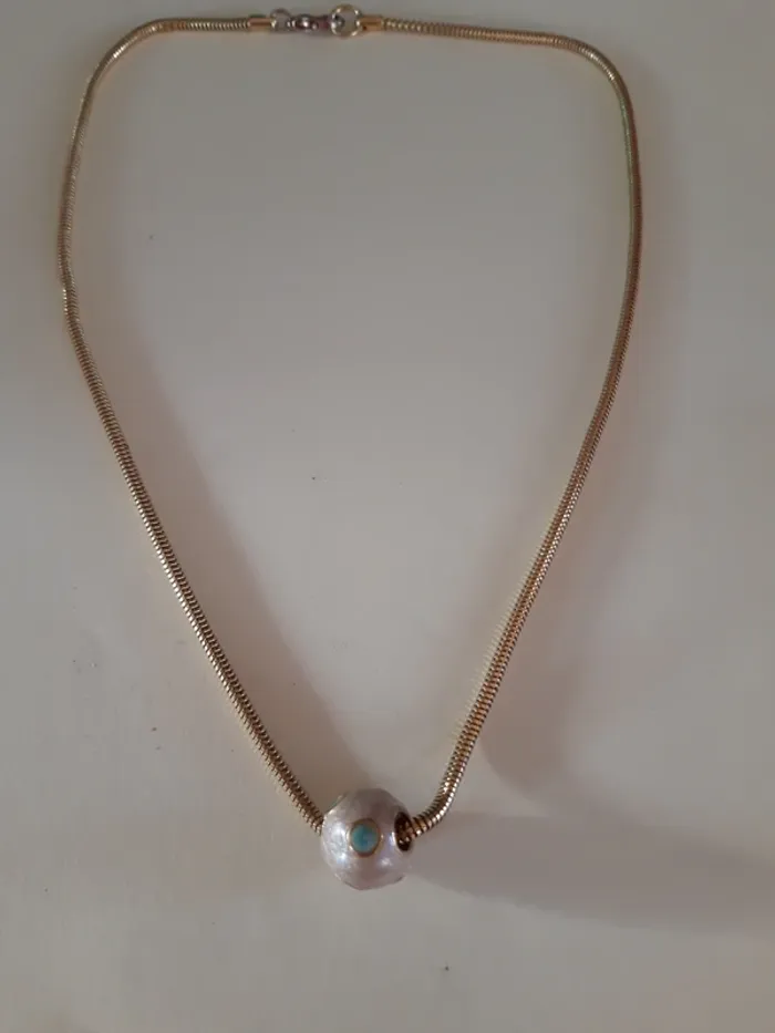 Collier pendentif style émaux