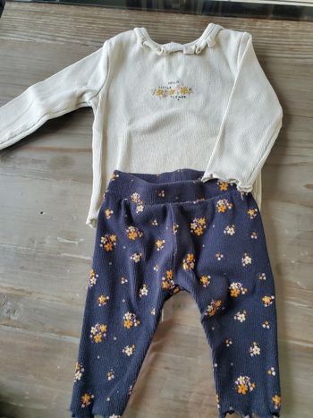 Ensemble leggings et t-shirt Kiabi 3 mois