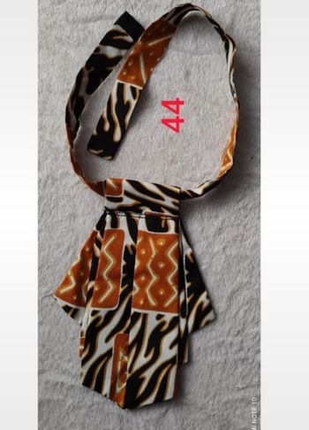 Cravate pour femme en wax