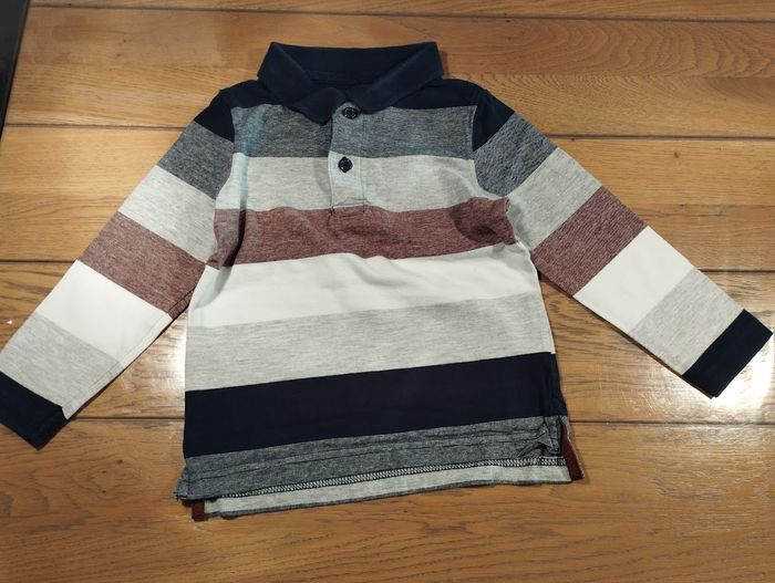 Lot n° 501 Polo manches longues C&A 36 mois - photo numéro 2