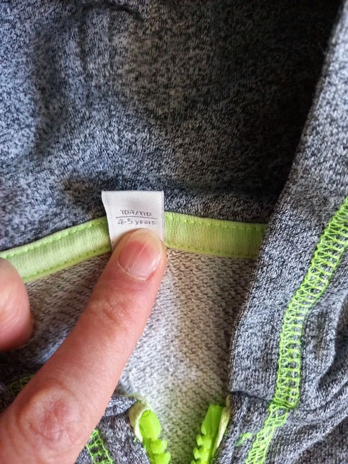 Sweat Esprit - photo numéro 4