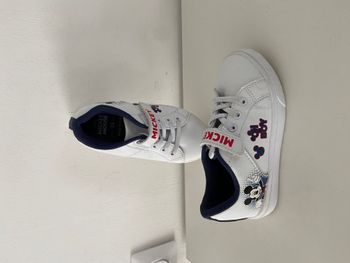 Baskets Enfant Disney Mickey Mouse – Taille 28