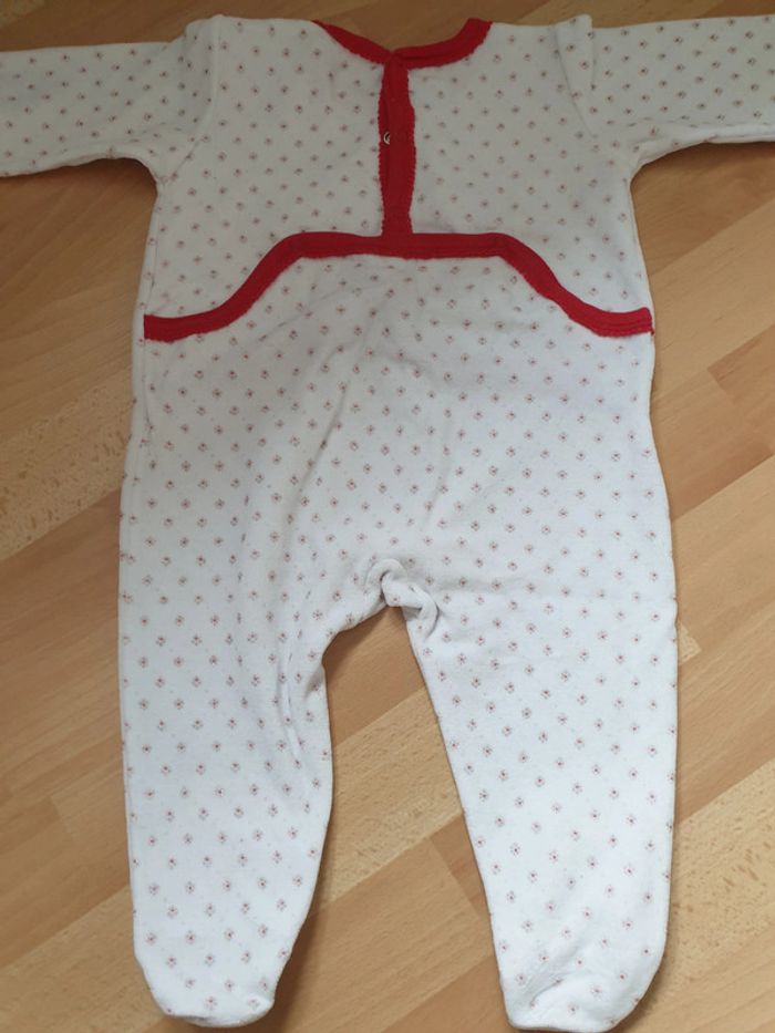 Lot de 3 pyjamas en 12 mois - photo numéro 5