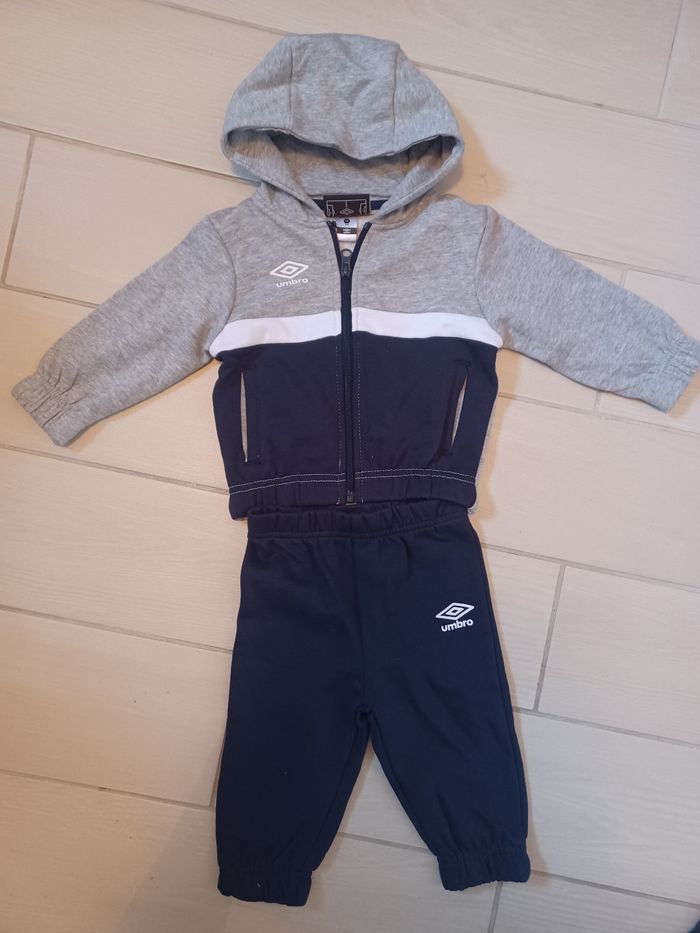 Ensemble jogging umbro bébé garçon taille