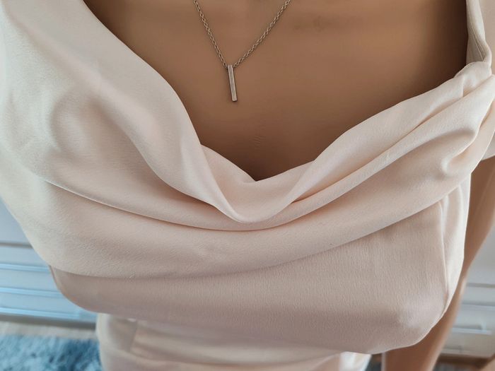 Robe cache coeur longue drapée - photo numéro 9