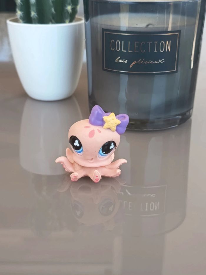 Littlest Pet Shop #513
Pink octopus