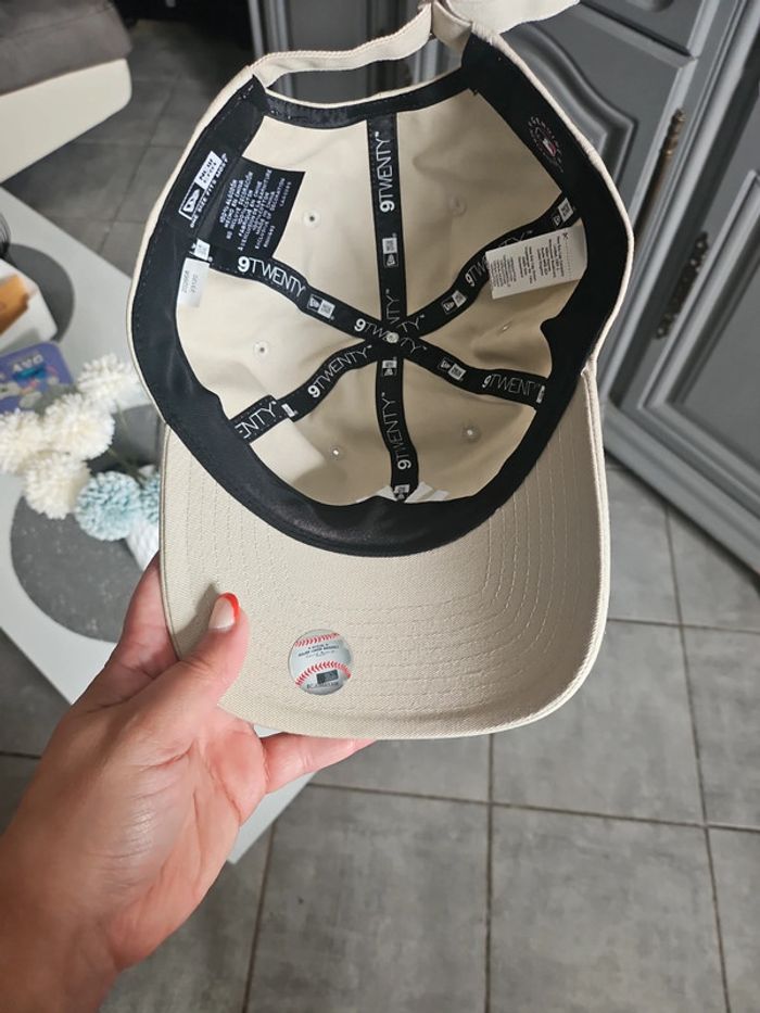 Jolie casquette neuve - photo numéro 3