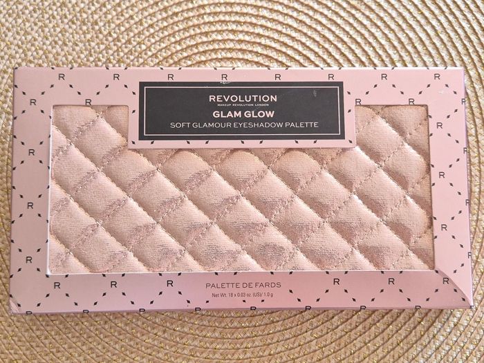 Palette fards à paupières  makeup revolution - photo numéro 4