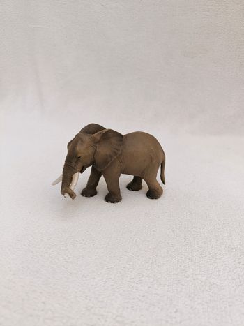 Éléphant Schleich