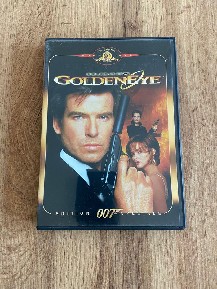 DVD James Bond 007 GoldenEye Édition spéciale - photo numéro 1
