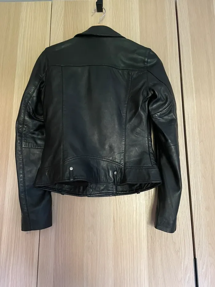 Veste en cuir - photo numéro 2