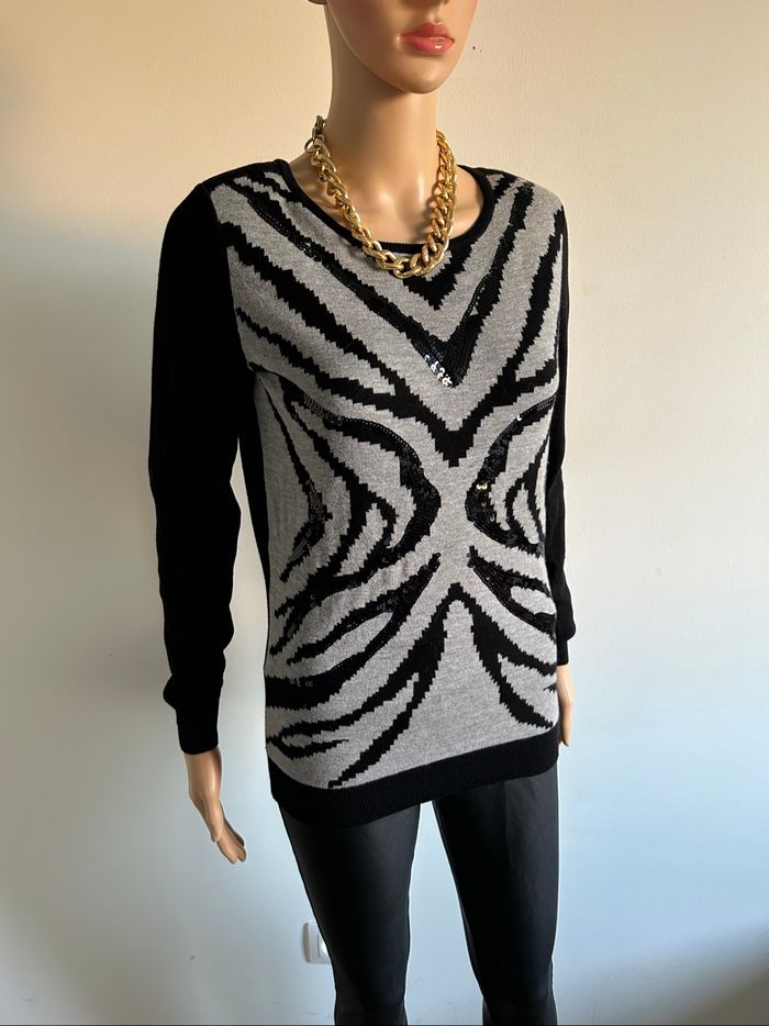 Pull noir et gris neuf avec sequins Morgan taille XS (valeur 45€) - photo numéro 2