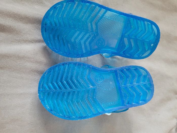 Chaussures de plage et piscine P22 - photo numéro 6