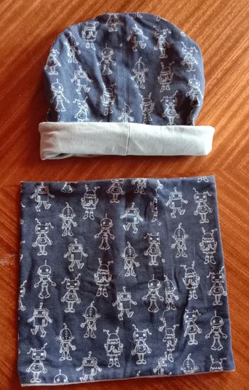 Bonnet et tour de cou fait main