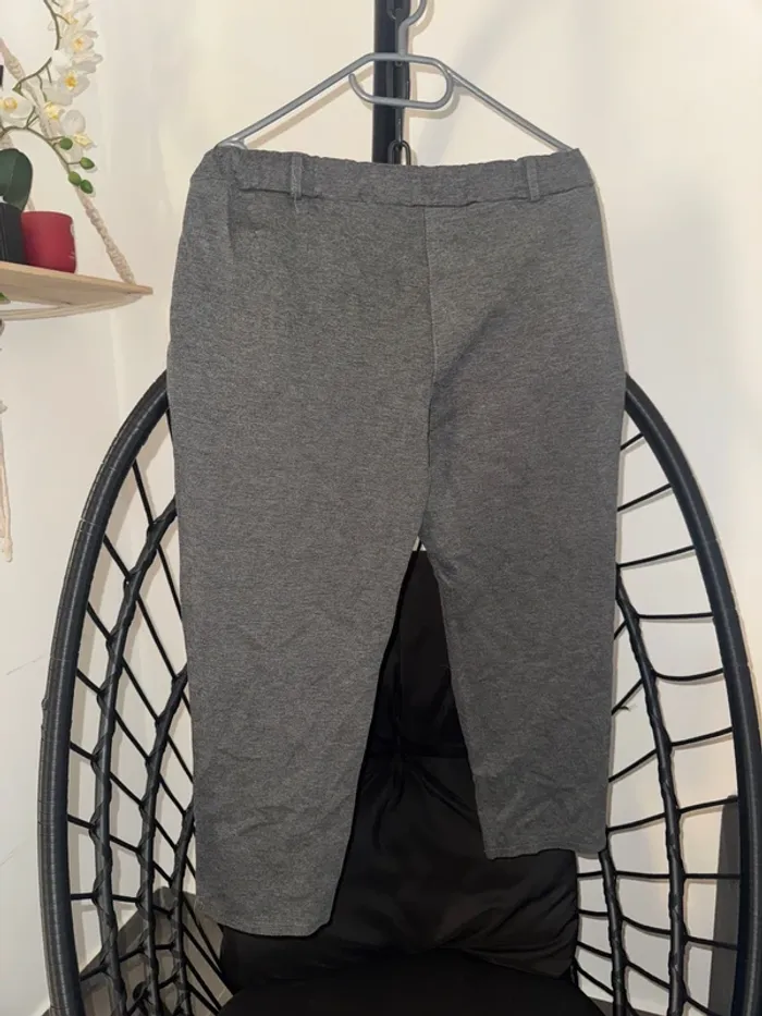 Pantalon femme gris – Taille XXXL – Grande taille chic et confortable - photo numéro 3