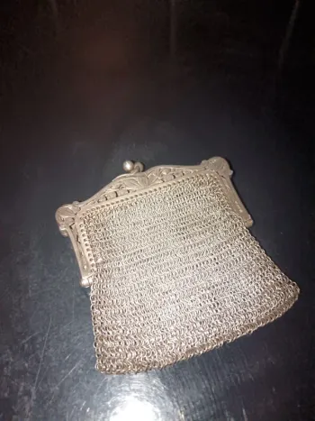 Aumônière en argent poinçon hure de sanglier
