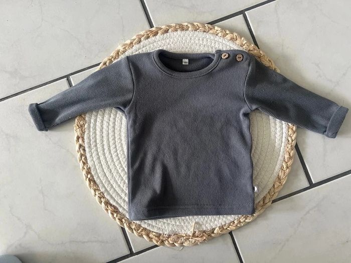 Pull gris