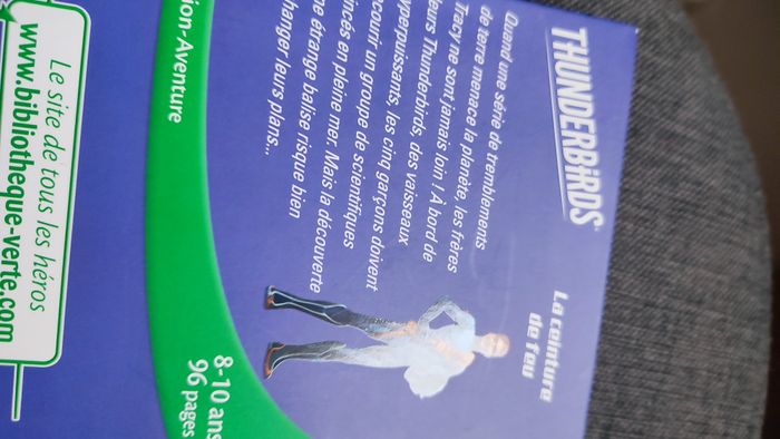 Livre thunderbirds la ceinture de feu - photo numéro 3