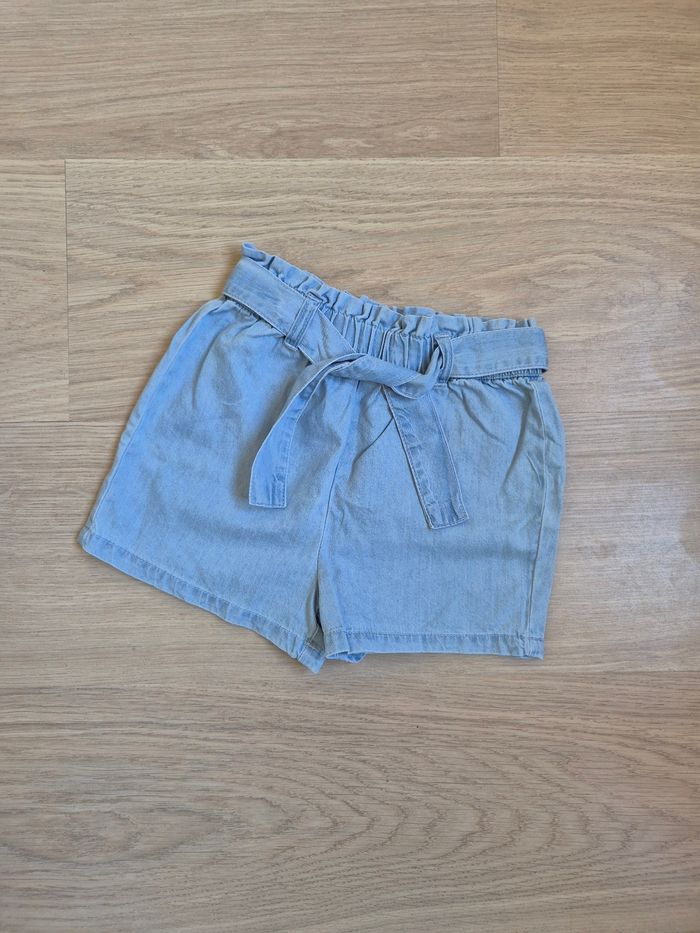 Short NEUF