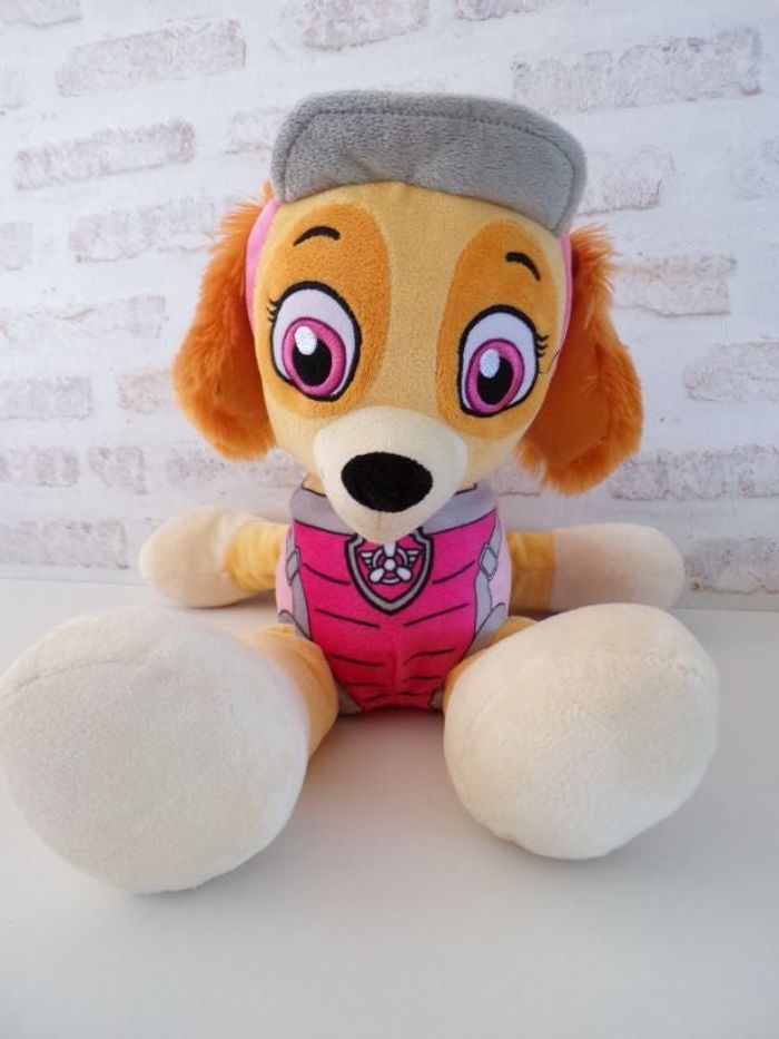 Peluche Stella - Pat patrouille - Paw Patrol (J9)