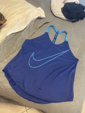 T-shirt Nike L