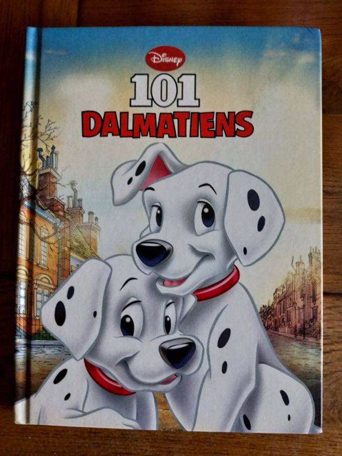 Livre Disney les 101 dalmatiens
