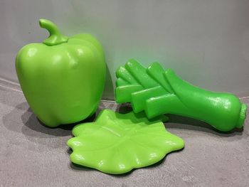 Accessoires pour dînette C . 13