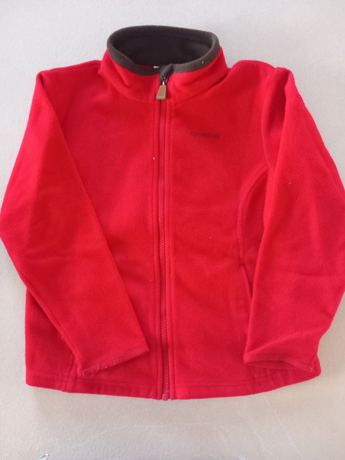 Veste polaire rouge