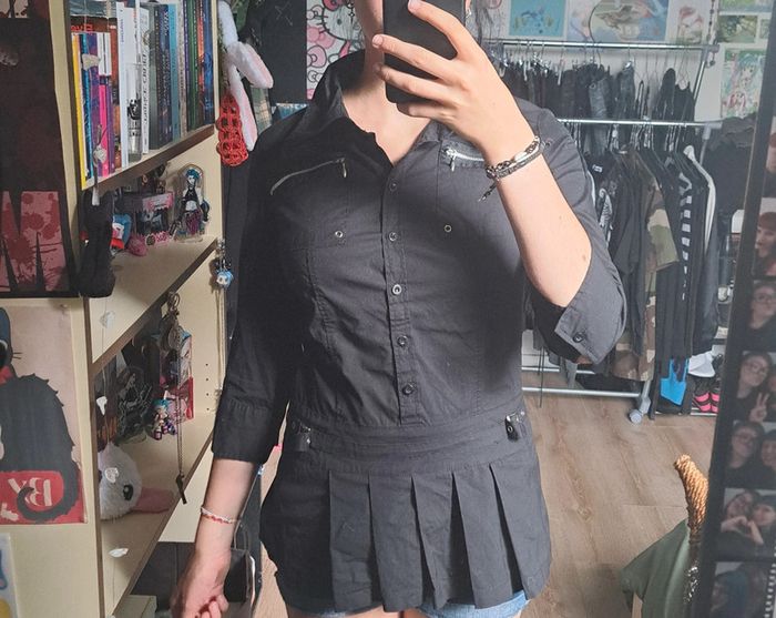 Chemise