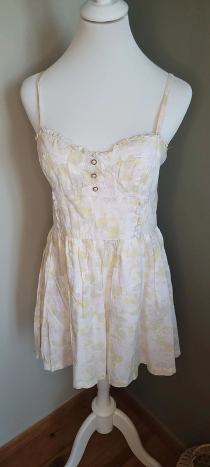Jolie robe pastel H&M Taille S Parfait état - photo numéro 2