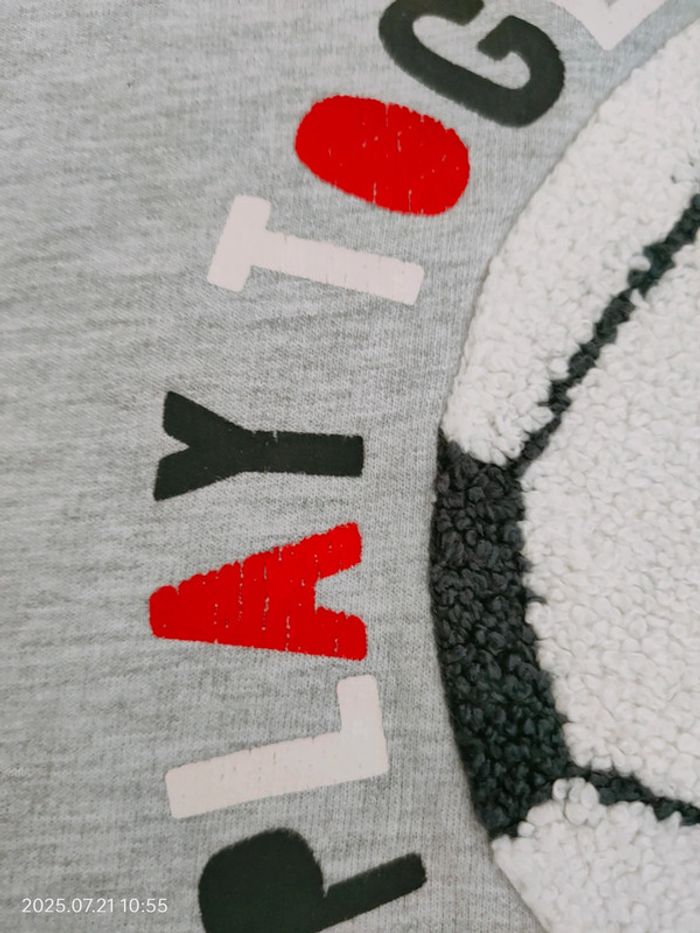 Pull fin tape à l'oeil 8 ans - photo numéro 3