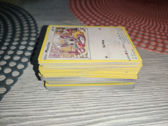 Lot de 109 cartes pokémon en anglais